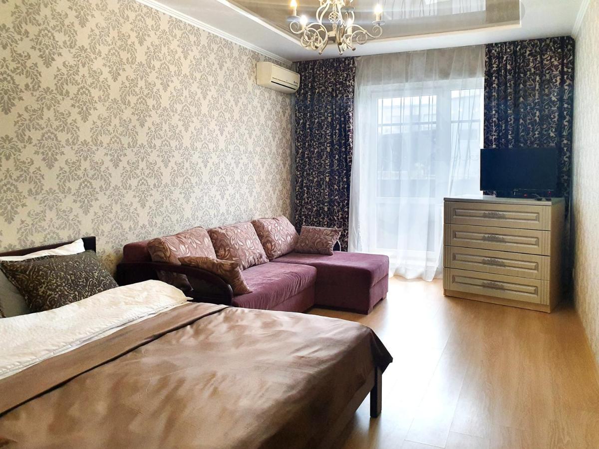 Lux Apartament Dacha คาร์คิฟ ภายนอก รูปภาพ